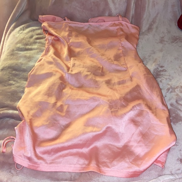 PINK DRESS - Picture 3 of 4